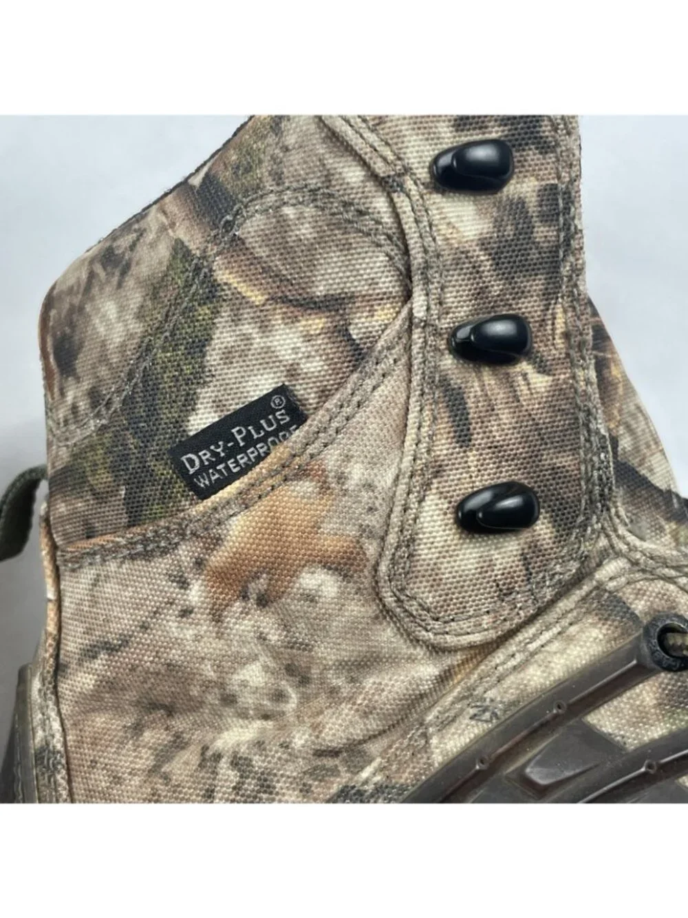Cabela’s Dry-Plus Hunting Boots Camo Men’s 10W Scent Eliminator Vibram Sole